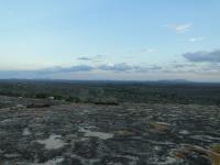 Superfície aplainada  dos Cariris Velhos vista do Lajedo do Pai Mateus. Foto: Rogério Valença Ferreira.